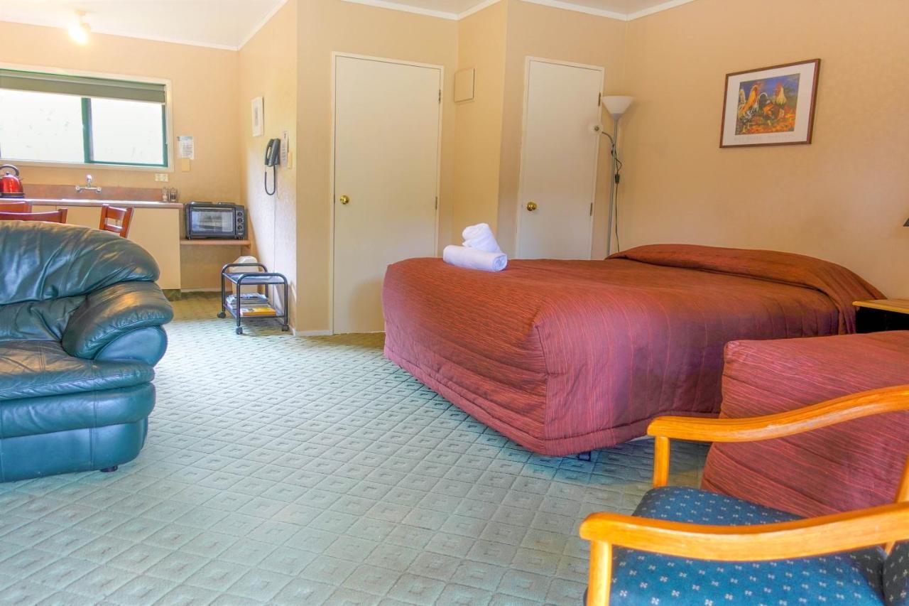 Kiwi Park Motels Мерчісон Екстер'єр фото