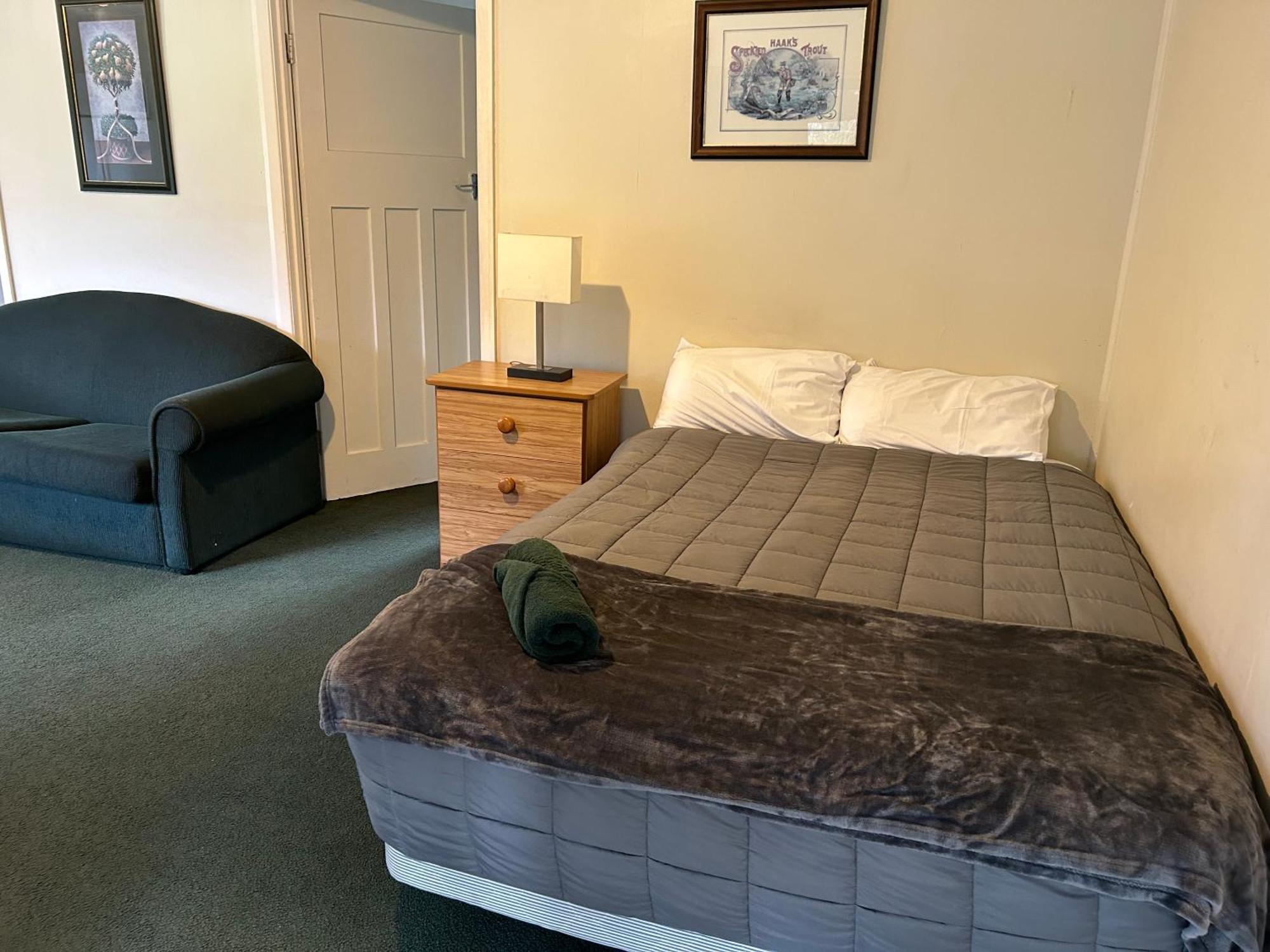 Kiwi Park Motels Мерчісон Екстер'єр фото
