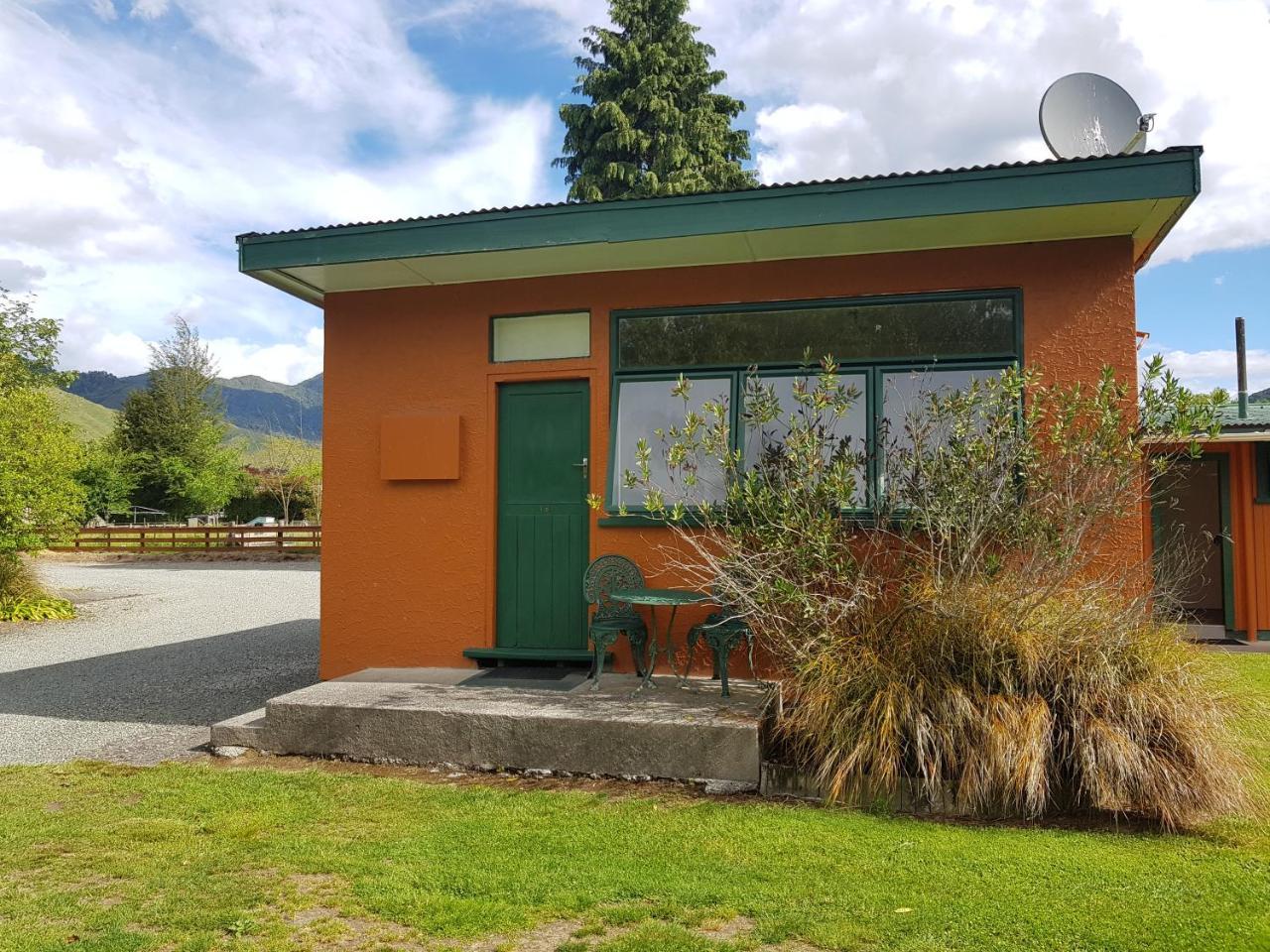 Kiwi Park Motels Мерчісон Екстер'єр фото
