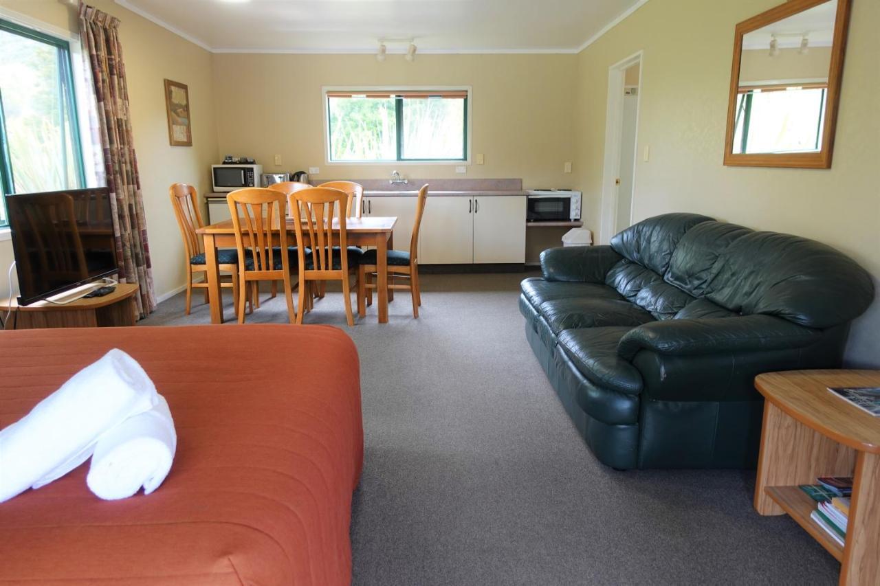 Kiwi Park Motels Мерчісон Екстер'єр фото